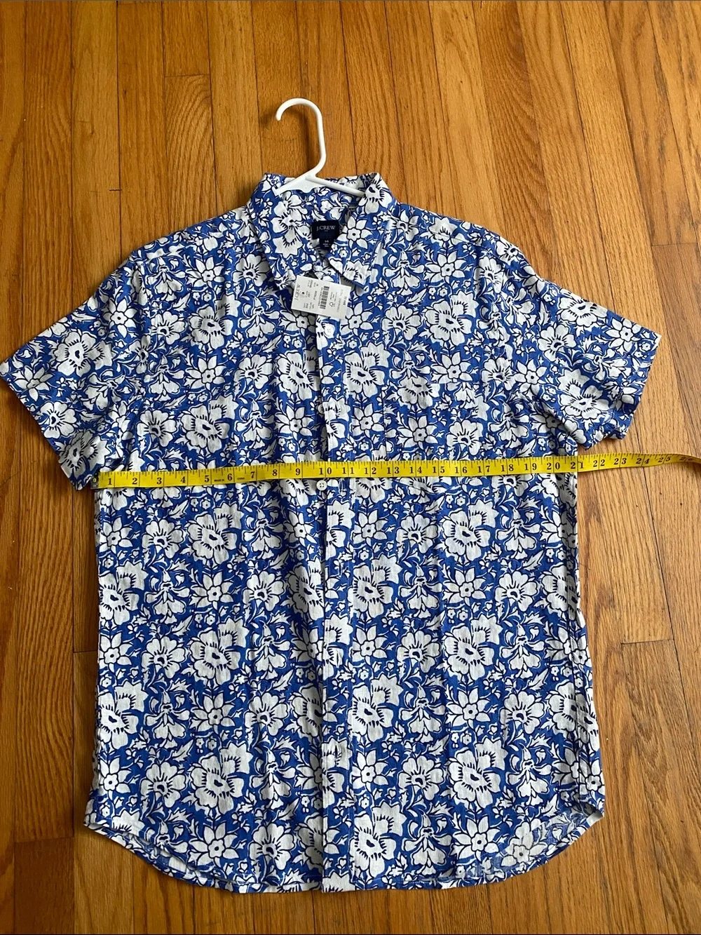 J. Crew 80%Linen Men’s Blue & White Floral Short-Sleeve Shirt
